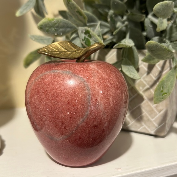 Apple Polished Stone  Paperweight - Picture 3 of 12